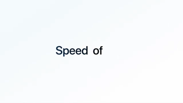 Apple 2025 MacBook Air (13-inch, Apple M4 chip with 10-core CPU and 8-core GPU, 16GB Unified Memory, 256GB) - Midnight